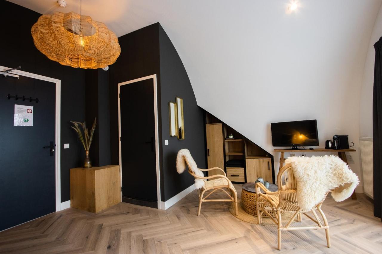 Hotel Neptunus 에크몬드안지 외부 사진